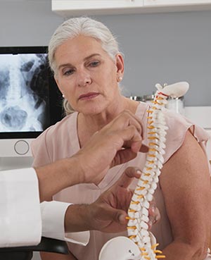 Spine Specialist Near Me in Frisco and Fort Worth TX